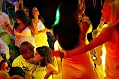 Studying overseas and the reverse of the medal