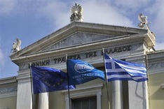 IMF sees bigger Greek writedown for banks