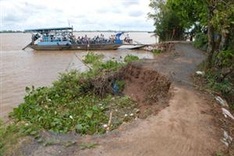 Can Tho tackles erosion