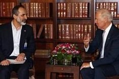 Syrian opposition chief says offers Assad peaceful exit