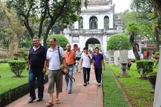Hanoi to woo tourists with CNN adverts