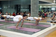Indian Yoga Association opens first office in HCM City