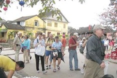 Vietnam welcomes 4.9 million foreign visitors in 8 months