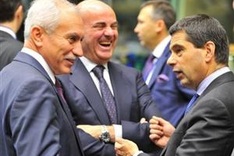 EU strikes deal for eurozone banks watchdog