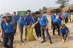 100,000 youngsters in central province join environmental campaign