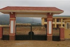 Delayed school project means more student hardship