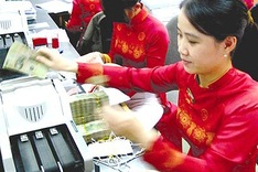 Vietnam’s interest rates go their own way