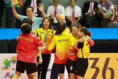 Women’s sepak takraw team succeeds in changing medal colour