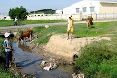 Minister tackles public concerns