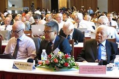 Nobel laureates, scientists attend forum in Quy Nhon