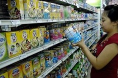 February inflation kept at low level