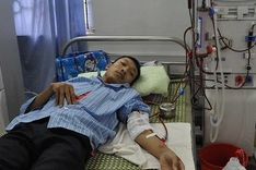 Ephemeral happiness of man with kidney failure