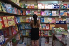 Parents overwhelmed by reference book chaos