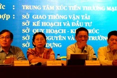 HCM City businesses bemoan exorbitant licensing fees