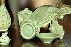 Antiquities found from underwater archaeology on display in Quang Ngai