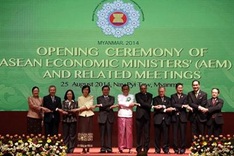 ASEAN ministers gather in Myanmar for economic talks