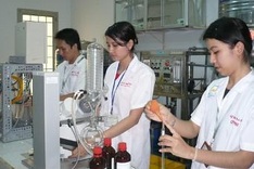 Vietnam placed second in Asia in terms of chemistry training quality