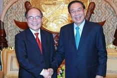 NA Chairman meets with Lao leaders