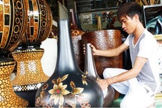 Vietnam seeks UNESCO recognition for traditional lacquer