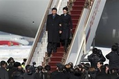 China's glamorous first lady steals the spotlight