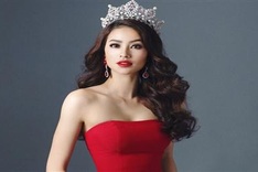 Pham Thi Huong prepares for Miss Universe