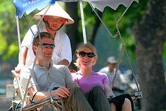Vietnam expects to receive 8 million foreign visitors
