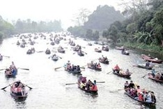 Vietnam's longest festival set to wow visitors in 2014