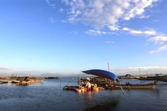 Tam Giang Lagoon: full of all kinds of life