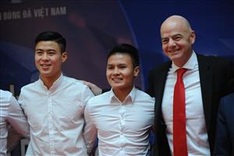 FIFA pledges further support for Vietnamese football