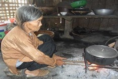 Old woman takes care of children with serious diseases