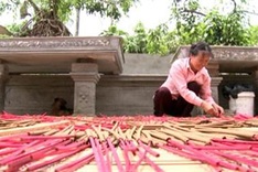 Phung Nghi incense captures essence of Vietnamese culture