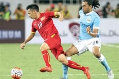 Manchester City cruise to 8-1 win
