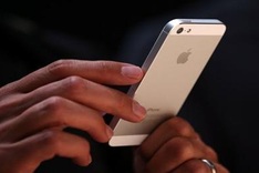 Worldwide smartphone users top 1 bn: report