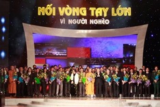 Charity TV programme raises VND6.6 trillion for the poor