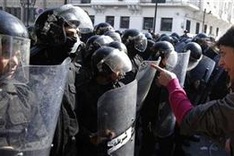 Tunisian government dissolved after critic's killing causes fury