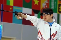 Four-time Olympic shooting champion to visit Vietnam
