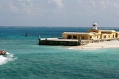 Hoang Sa,Truong Sa historical documents on display