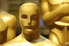 Hollywood awaits Oscar nominations