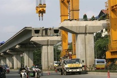 Transport Minister backs buying Chinese trains