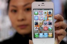 Apple tailoring cheaper iPhone model: reports