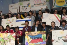 Vietnamese students compete in international science fair in US