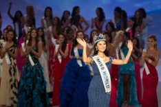 Miss China crowned Miss World 2012, in China