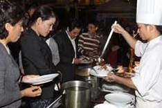 Standard Chartered embarks US$35 million in restaurant chain