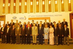 Vietnam to boost tourism co-operation with APEC countries