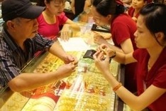 Over 158,000 taels of gold sold in six auctions