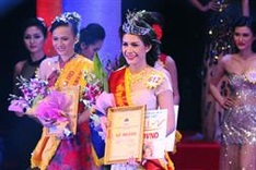 Huong Tram enters international beauty pageant