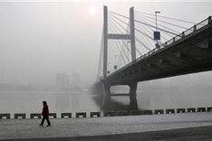 Chinese man becomes first to sue government over smog