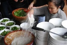 Vietnamese noodles: a cultural pho-nomenon