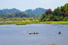 Lawmakers call for review of proposed dams