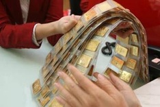 Second gold auction ends in success